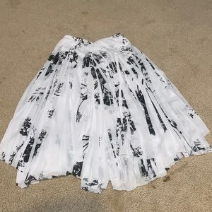 Two layer pleated skirt